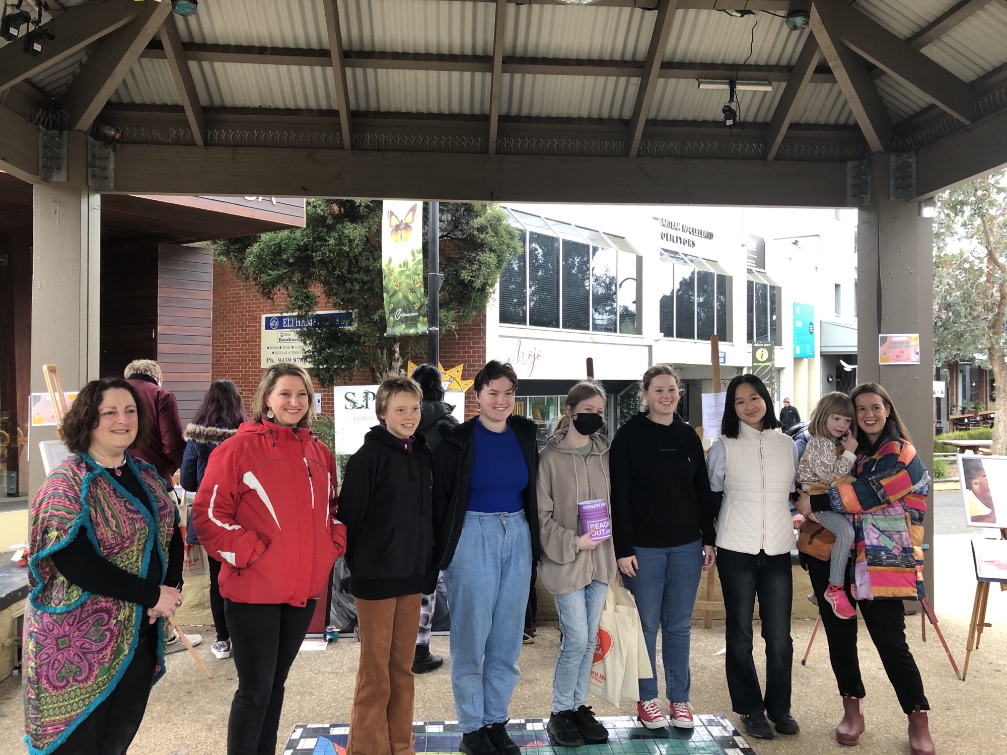 Youth Art Show stops traffic while supporting Mental Health Main Image